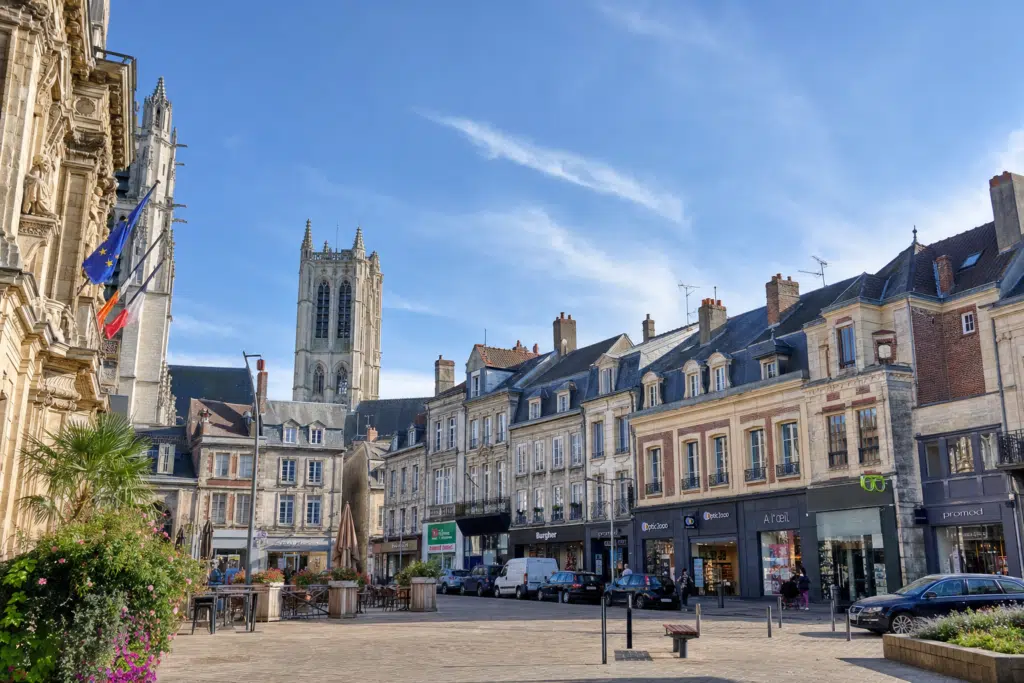 Agence web à Noyon : stratégie digitale pour entreprises locales