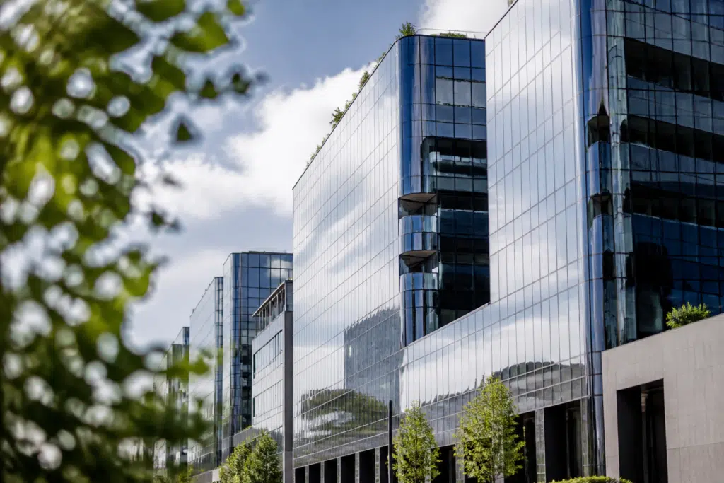 Agence web à Boulogne Billancourt : expertise digitale pour sièges sociaux et médias