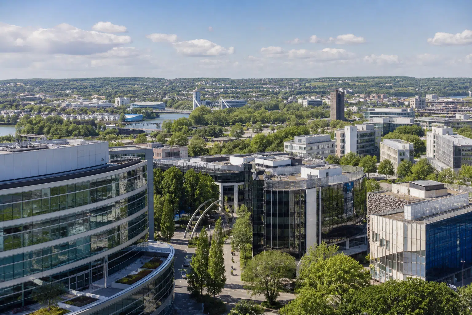 Agence web à Cergy Pontoise : expertise digitale pour PME et institutions