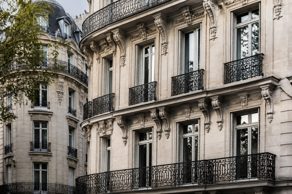 Agence web Paris 16ème : accompagnement digital sur mesure pour entreprises de prestige